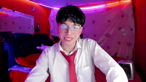 Snapshot of angellonfire chatting on 09/19/25, 12:23 Angel  online show from 09/19/25, 12:23