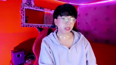 Snapshot of angellonfire chatting on 10/08/25, 05:05 Angel  online show from 10/08/25, 05:05