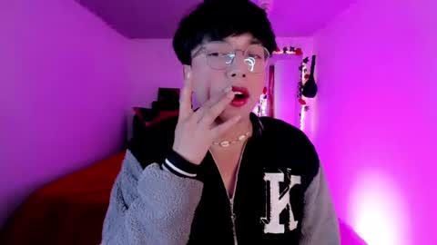 Angel  online show from 11/12/25, 03:51