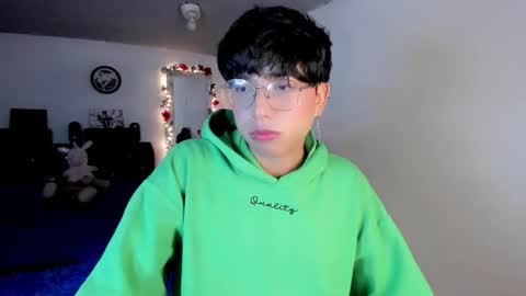 Angel  online show from 02/04/26, 02:28