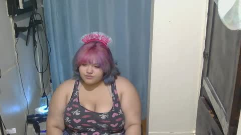 Snapshot of angellooxx chatting on 05/08/26, 03:56 angellooxx online show from 05/08/26, 03:56
