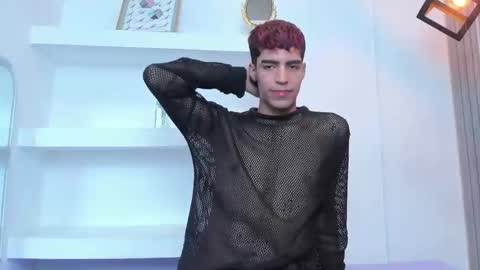 angelnova_ online show from 12/22/25, 03:20