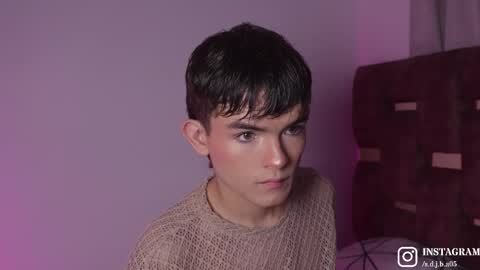 Snapshot of angelocute_ chatting on 09/15/25, 04:12 Angelo I work from home this is my room  online show from 09/15/25, 04:12