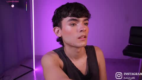 Angelo I work from home this is my room  online show from 03/20/26, 03:33