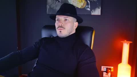 Snapshot of angeloeric chatting on 01/13/25, 11:19 BlackWolf online show from 01/13/25, 11:19