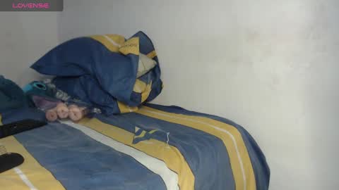 Snapshot of angelof_fire chatting on 02/18/25, 09:54 Angel online show from 02/18/25, 09:54