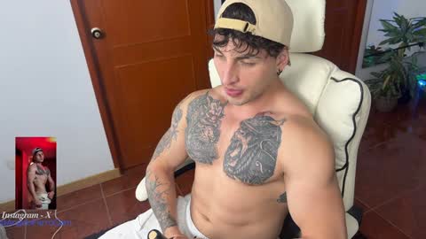 Angelo Ferro online show from 12/08/24, 09:57