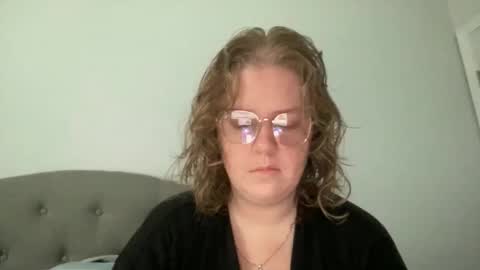 Snapshot of angeloflight273360 chatting on 01/11/26, 02:11 Angel of Light online show from 01/11/26, 02:11