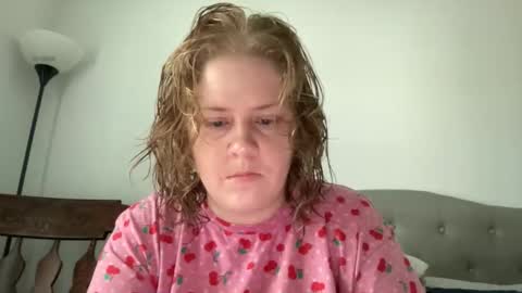 Snapshot of angeloflight273360 chatting on 02/21/26, 01:34 Angel of Light online show from 02/21/26, 01:34