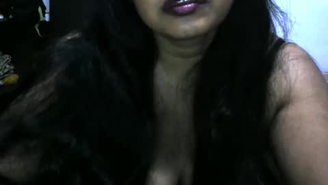 Snapshot of angelpriya555 chatting on 12/03/24, 06:17 angelpriya555 online show from 12/03/24, 06:17