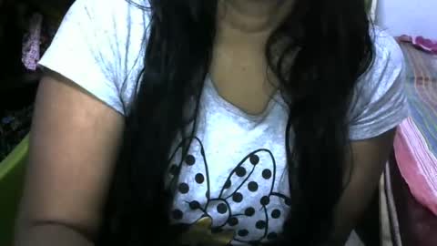 Snapshot of angelpriya555 chatting on 12/18/24, 05:42 angelpriya555 online show from 12/18/24, 05:42