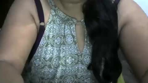Snapshot of angelpriya555 chatting on 10/08/25, 06:16 angelpriya555 online show from 10/08/25, 06:16
