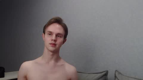 Snapshot of angelraaay chatting on 01/28/25, 12:11 Angel online show from 01/28/25, 12:11