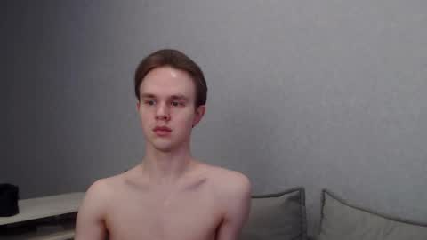 Snapshot of angelraaay chatting on 02/06/25, 09:43 Angel online show from 02/06/25, 09:43