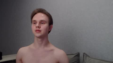 Snapshot of angelraaay chatting on 02/06/25, 12:48 Angel online show from 02/06/25, 12:48