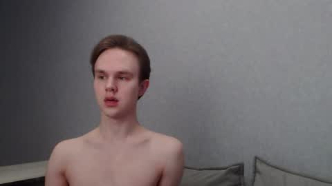 Snapshot of angelraaay chatting on 02/09/25, 09:26 Angel online show from 02/09/25, 09:26