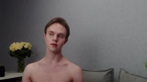 Snapshot of angelraaay chatting on 02/15/25, 02:44 Angel online show from 02/15/25, 02:44