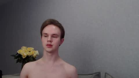 Snapshot of angelraaay chatting on 02/16/25, 09:37 Angel online show from 02/16/25, 09:37