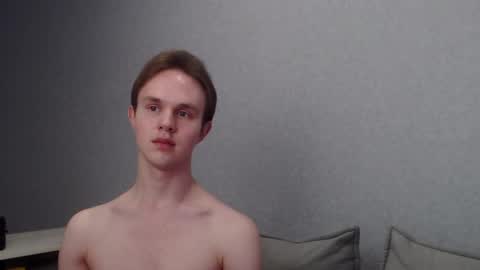 Snapshot of angelraaay chatting on 02/18/25, 12:06 Angel online show from 02/18/25, 12:06