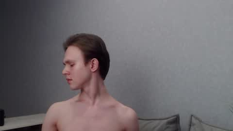 Snapshot of angelraaay chatting on 02/18/25, 07:19 Angel online show from 02/18/25, 07:19