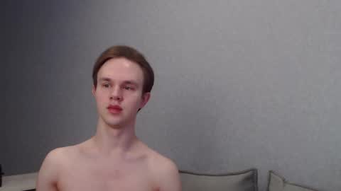 Snapshot of angelraaay chatting on 02/23/25, 09:00 Angel online show from 02/23/25, 09:00