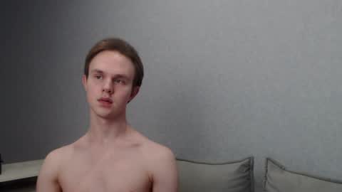 Snapshot of angelraaay chatting on 02/23/25, 06:23 Angel online show from 02/23/25, 06:23