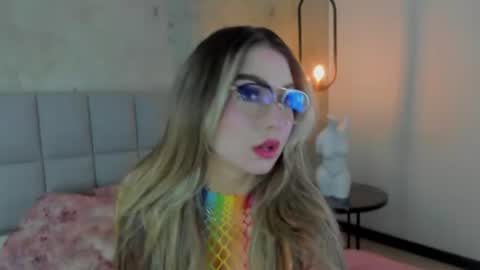angelrose2323 online show from 07/10/26, 09:17