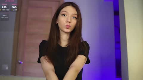 Nikki online show from 10/29/25, 12:51