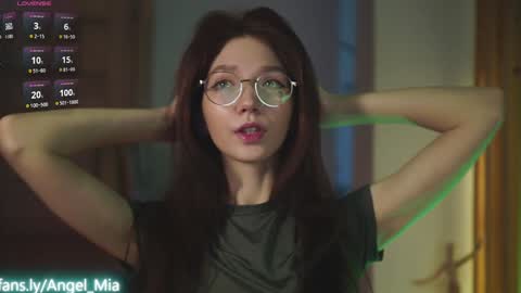 Nikki online show from 02/16/26, 05:36