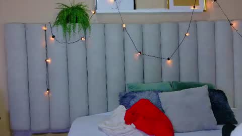 Snapshot of angelsavage__ chatting on 07/25/26, 11:41 Angel 3 online show from 07/25/26, 11:41