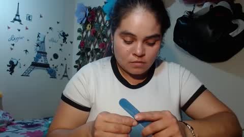 Snapshot of angelsexhotlatin chatting on 09/12/25, 02:33 angelsexhotlatin online show from 09/12/25, 02:33