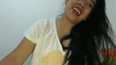 rebeca online show from 04/29/26, 11:00