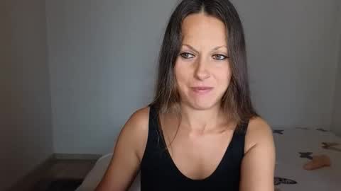 Giulia online show from 09/12/25, 11:43