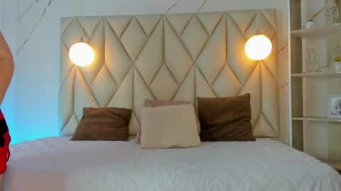 ANGIE online show from 11/30/25, 11:58