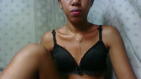 angeltta69 online show from 04/23/26, 10:14