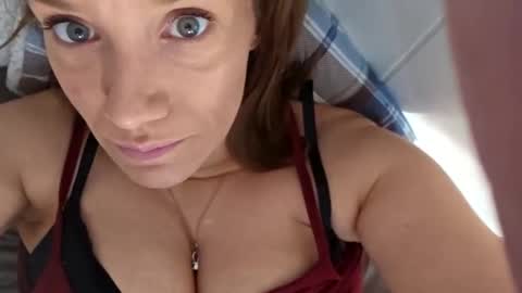 angelvanderpool71 online show from 01/06/25, 02:14