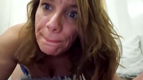 angelvanderpool71 online show from 01/11/25, 12:22