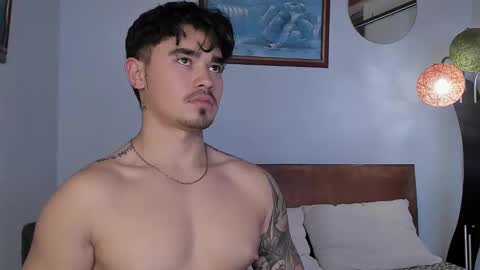 Snapshot of angelx_fox chatting on 12/21/24, 07:06 Angel Fox online show from 12/21/24, 07:06