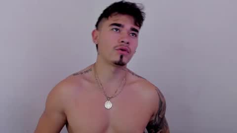 Snapshot of angelx_fox chatting on 09/11/25, 04:40 Angel Fox online show from 09/11/25, 04:40