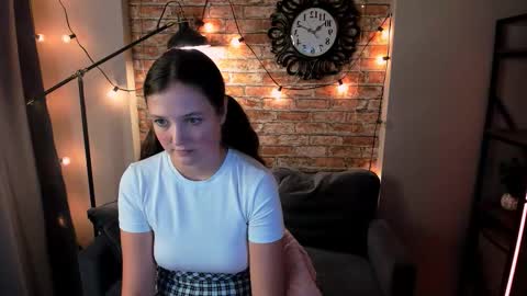 Lilly online show from 09/09/25, 03:11