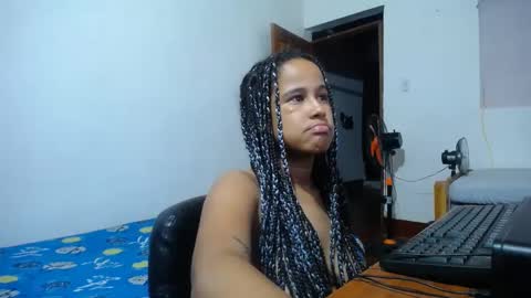 Snapshot of angelys_02 chatting on 09/13/25, 07:41 Angie online show from 09/13/25, 07:41