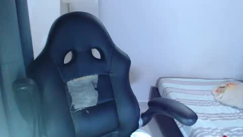 IG angie dreamgirl01 online show from 02/14/25, 10:36