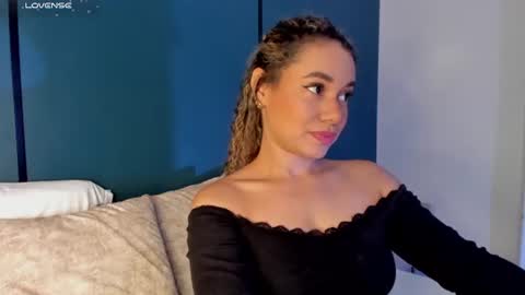 A N G I E online show from 07/03/26, 12:33