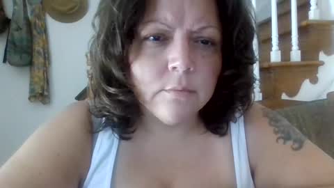 Snapshot of angiebaby78 chatting on 08/04/26, 06:10 SweetAngie online show from 08/04/26, 06:10