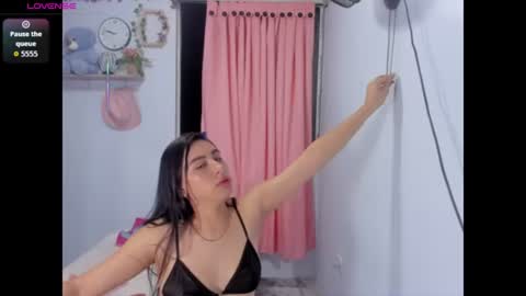Snapshot of angieee_nature chatting on 08/04/26, 02:48 angieee nature online show from 08/04/26, 02:48