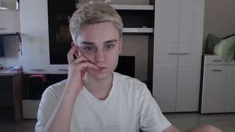 vodka online show from 03/10/25, 10:48