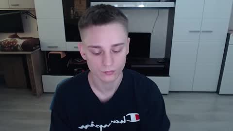 vodka online show from 10/08/25, 05:38