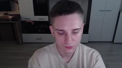 vodka online show from 10/30/25, 04:58