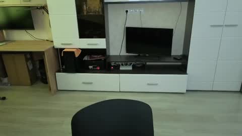 vodka online show from 04/15/26, 06:53