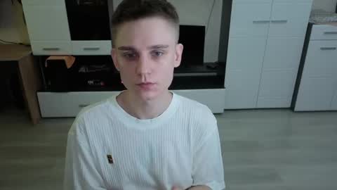 vodka online show from 04/21/26, 08:09